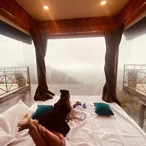 منتجع Vayalada View Point