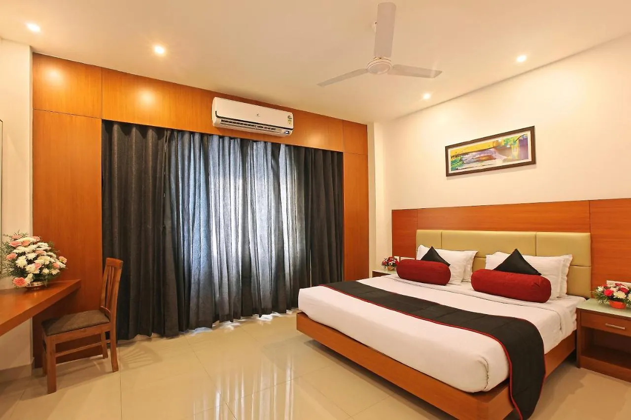 Park Residency Hotel Kozhikode 3*,